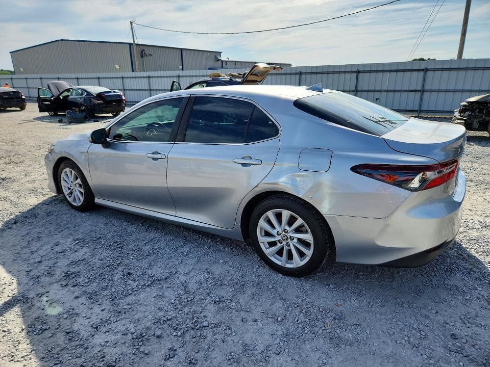2021 TOYOTA CAMRY LE 2
