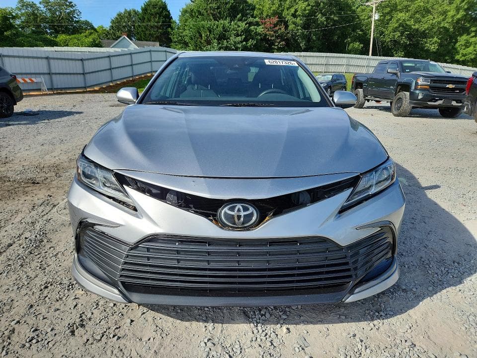 2021 TOYOTA CAMRY LE 5