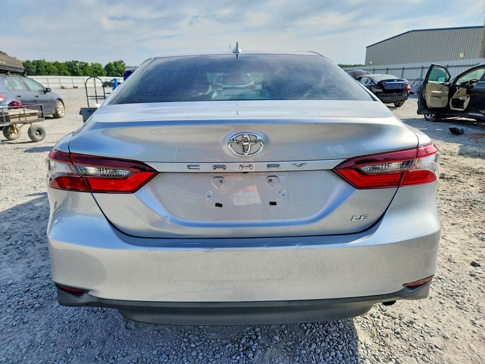 2021 TOYOTA CAMRY LE 6