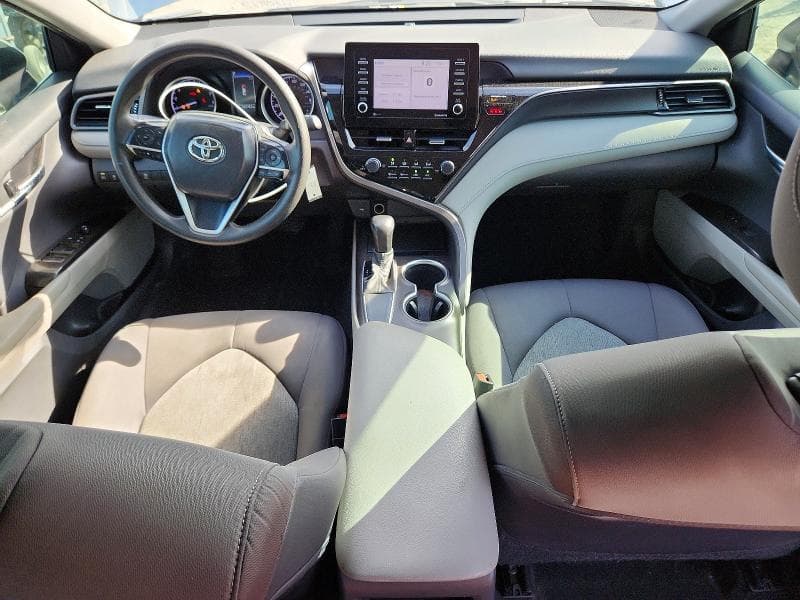 2021 TOYOTA CAMRY LE 8
