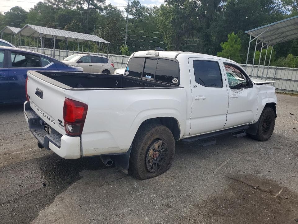 2023 TOYOTA TACOMA SR V6 3