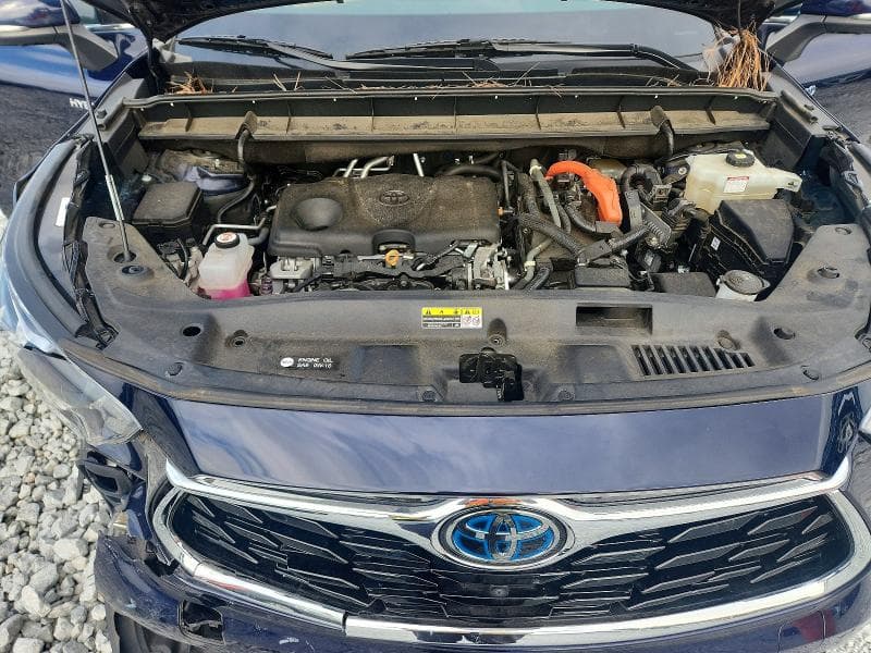 2021 TOYOTA HIGHLANDER HYBRID LIMITED 11