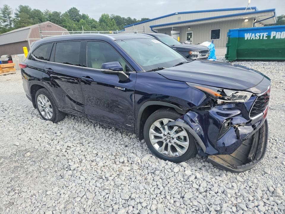 2021 TOYOTA HIGHLANDER HYBRID LIMITED 4