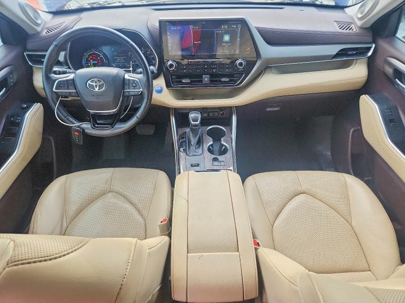 2021 TOYOTA HIGHLANDER HYBRID LIMITED 8