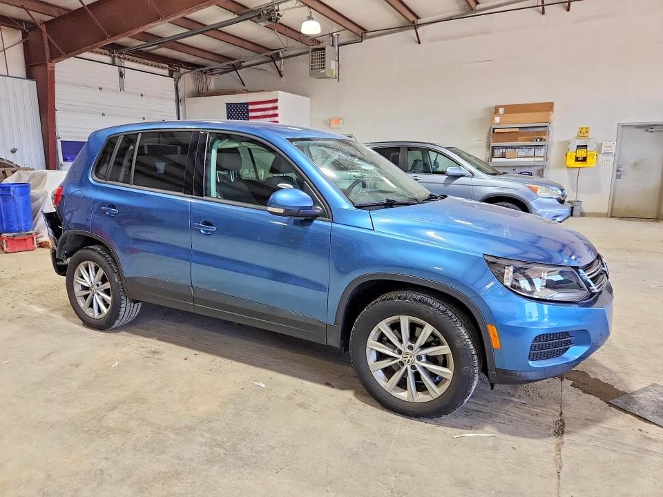 2018 VOLKSWAGEN TIGUAN LIMITED 4