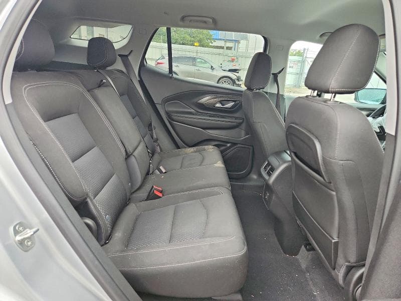 2022 GMC TERRAIN SLE 11