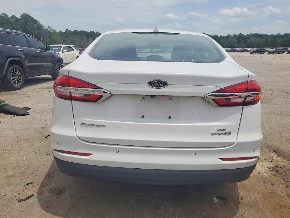 2019 FORD FUSION SE 6