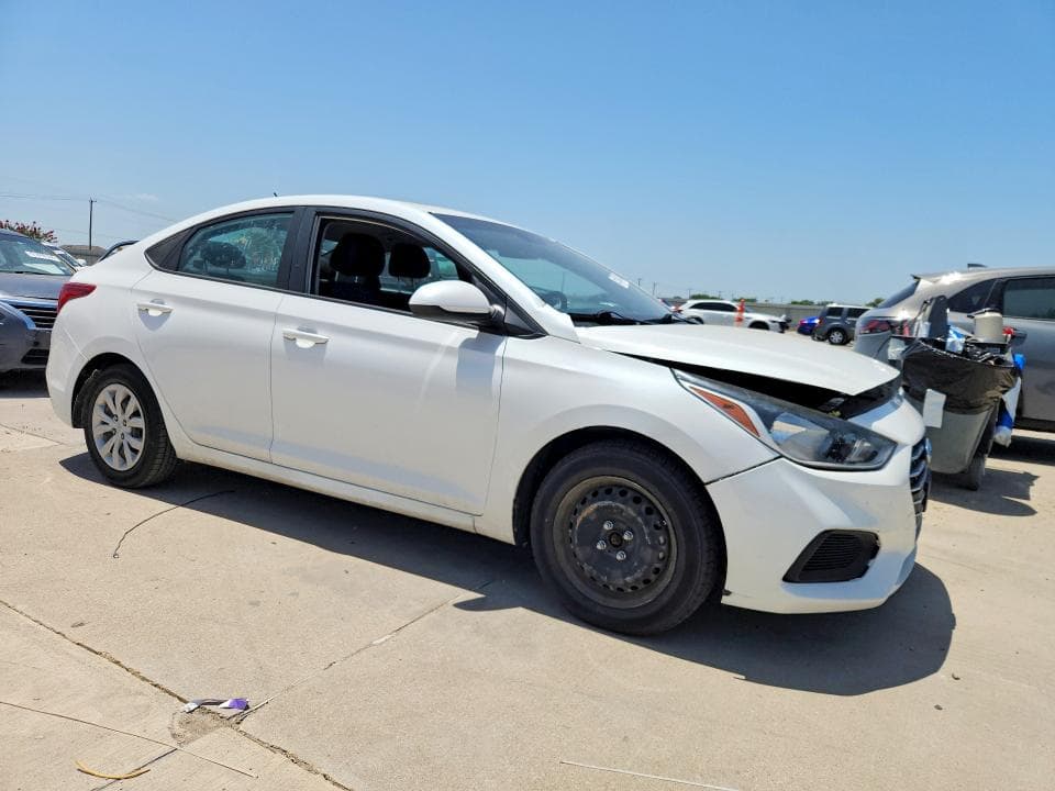 2021 HYUNDAI ACCENT SE 4