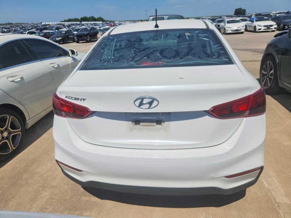 2021 HYUNDAI ACCENT SE 6