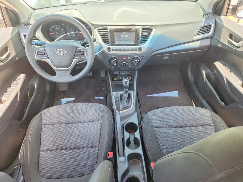 2021 HYUNDAI ACCENT SE 8