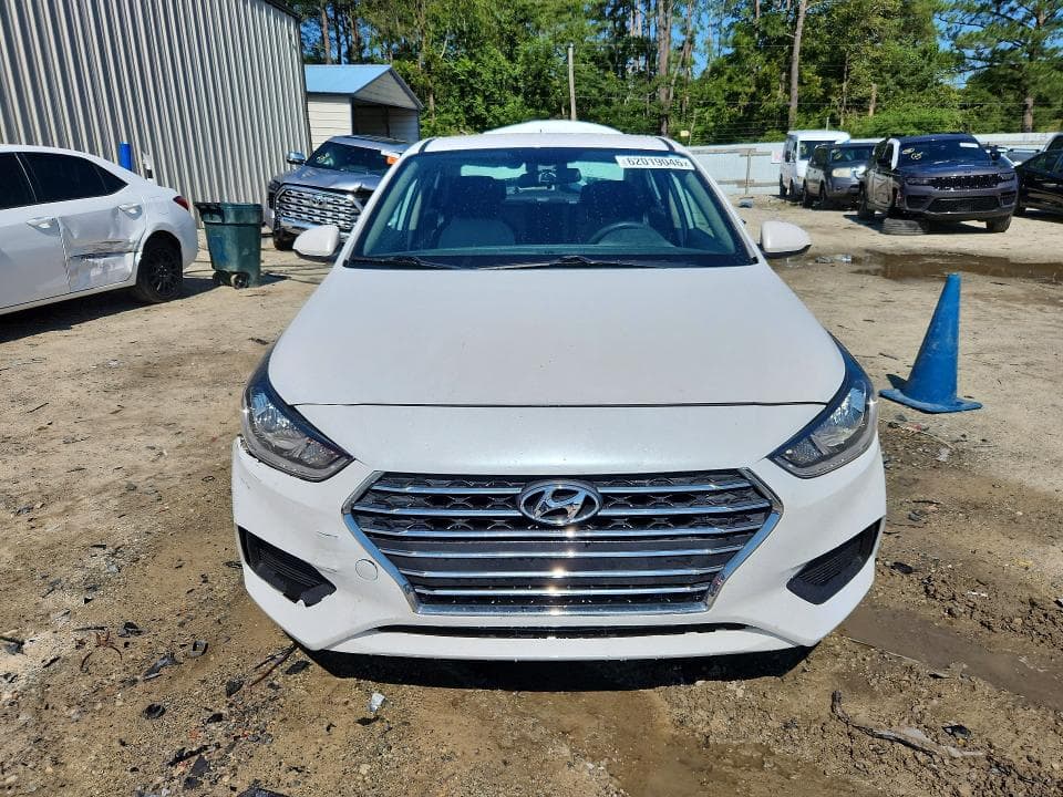 2022 HYUNDAI ACCENT SE 5