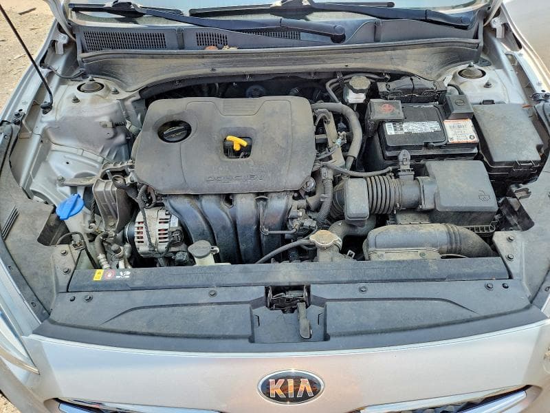 2019 KIA FORTE S 11