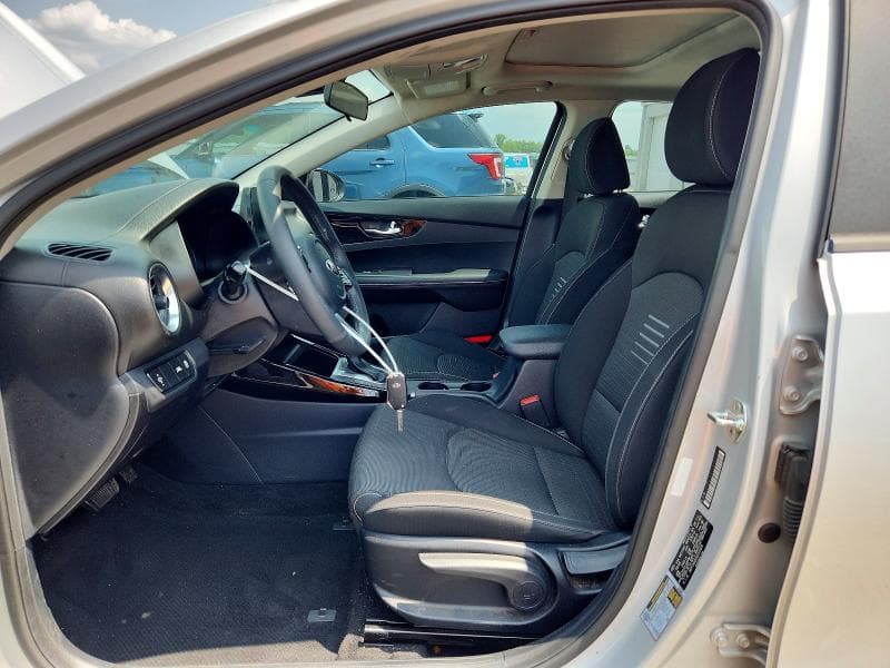 2019 KIA FORTE S 7