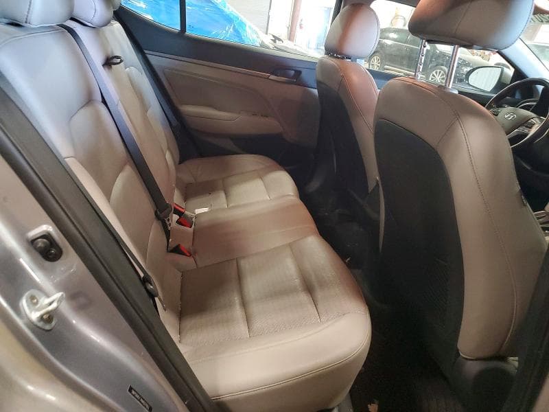 2017 HYUNDAI ELANTRA LIMITED 10