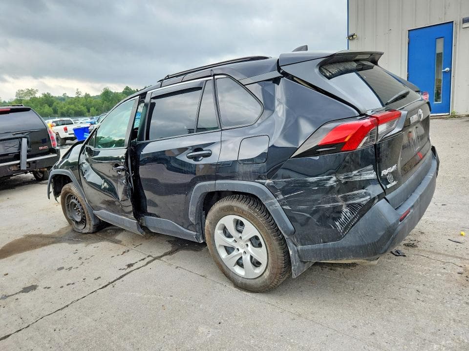2020 TOYOTA RAV4 LE 2