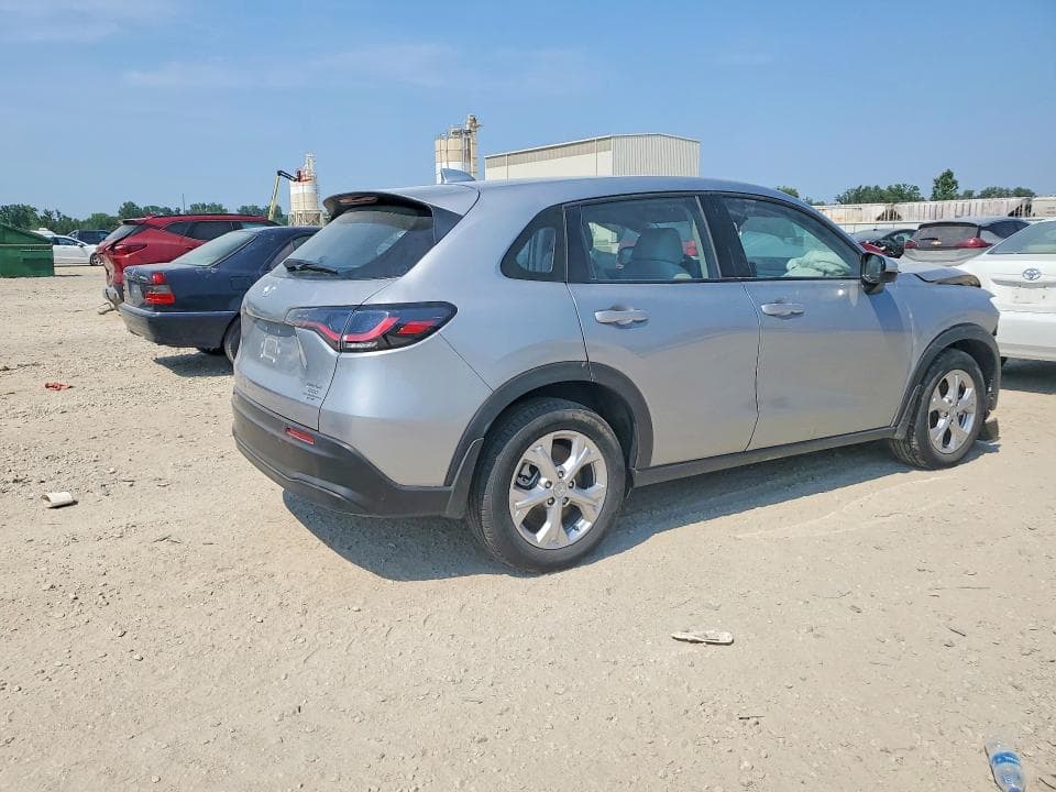 2025 HONDA HR-V LX 3
