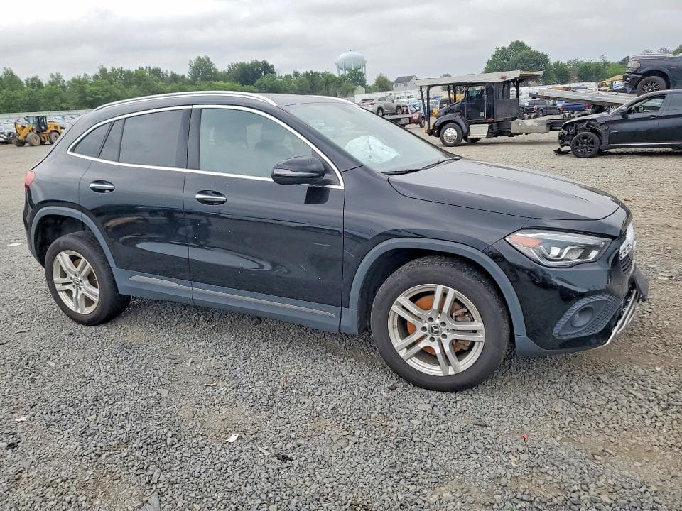2023 MERCEDES-BENZ GLA 250 4MATIC 4