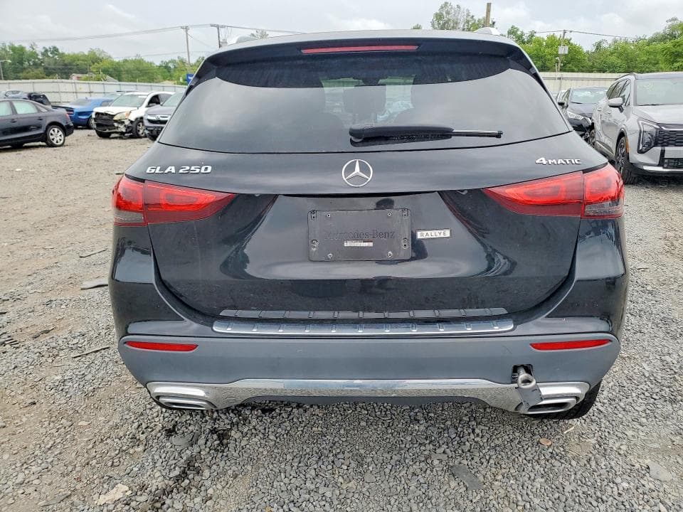 2023 MERCEDES-BENZ GLA 250 4MATIC 6