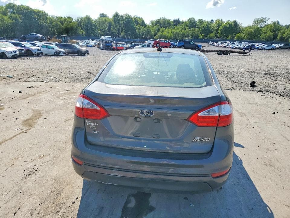 2017 FORD FIESTA SE 6