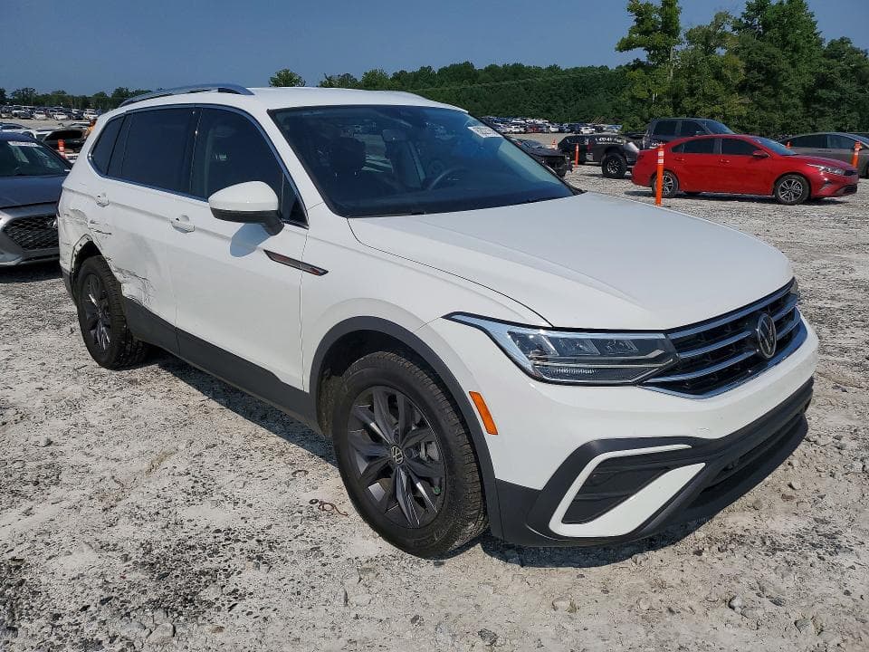 2022 VOLKSWAGEN TIGUAN SE 4