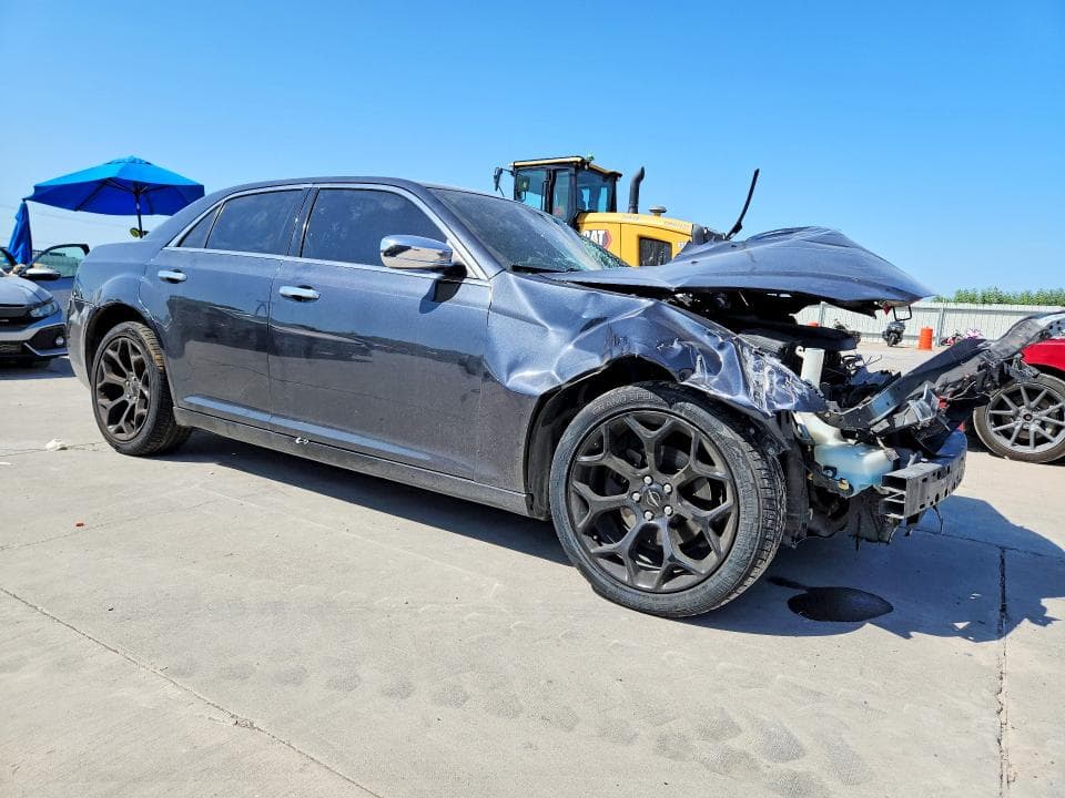 2017 CHRYSLER 300C 4