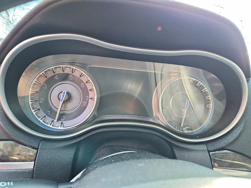 2017 CHRYSLER 300C 9