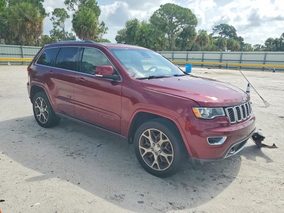 2018 JEEP GRAND CHEROKEE LIMITED 4