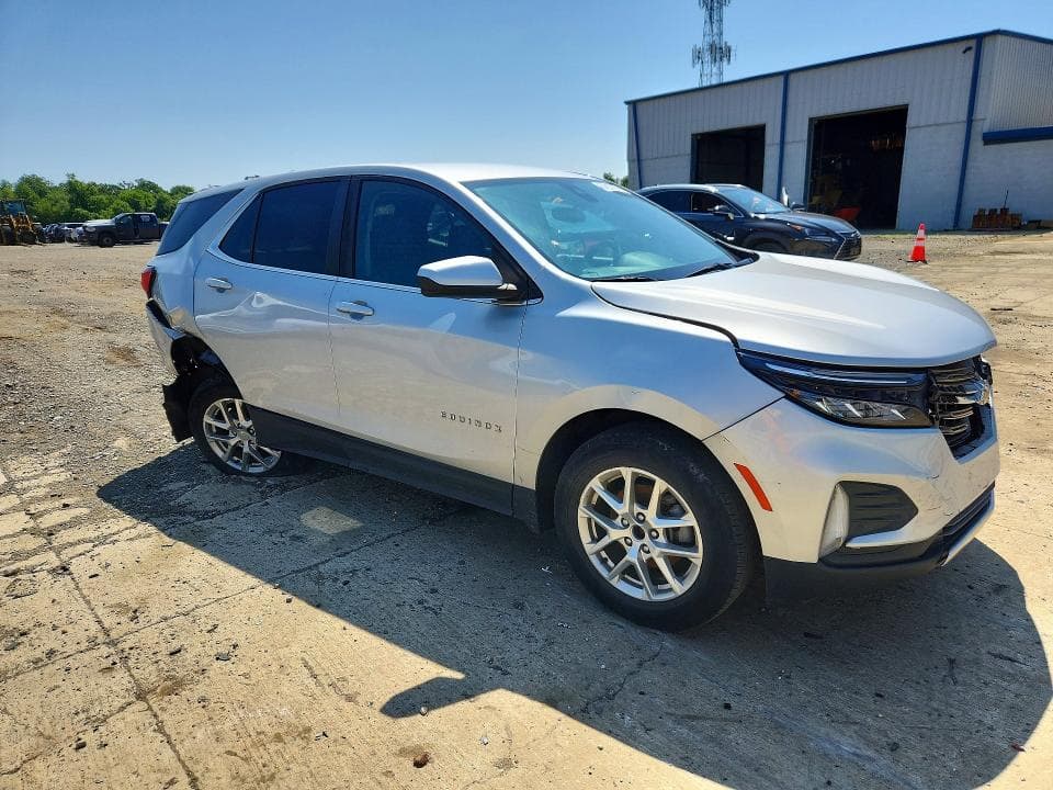 2022 CHEVROLET EQUINOX LT LT 4