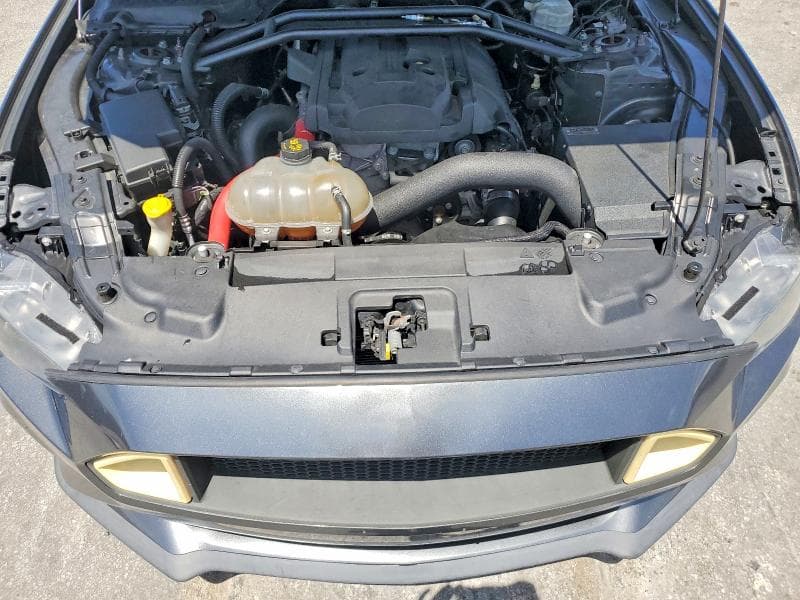 2019 FORD MUSTANG 11