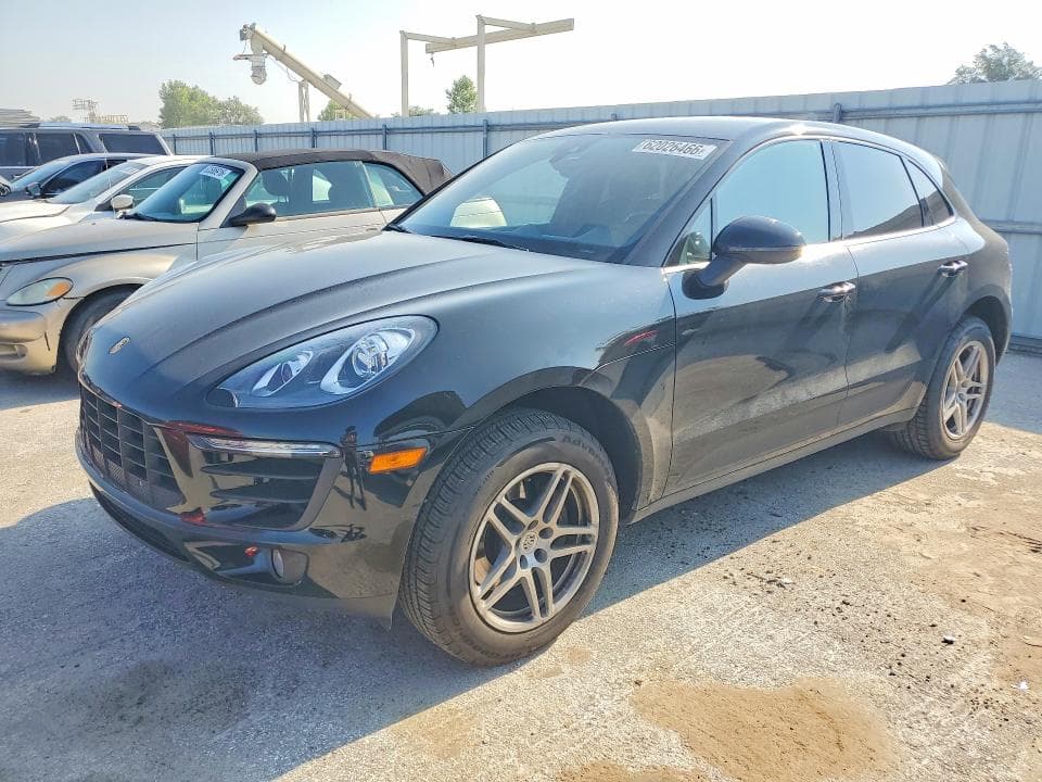 2018 PORSCHE MACAN - 1