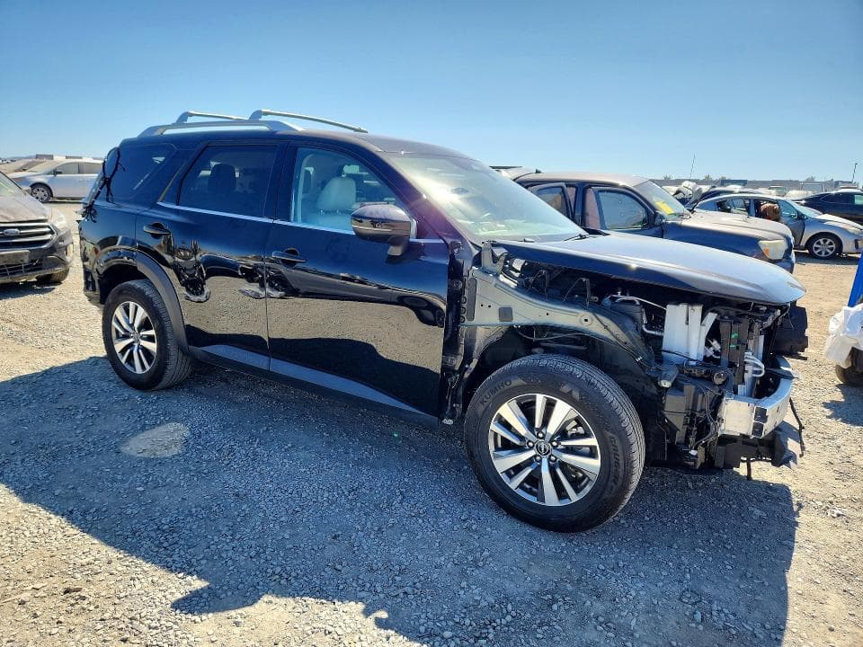 2023 NISSAN PATHFINDER SL 4