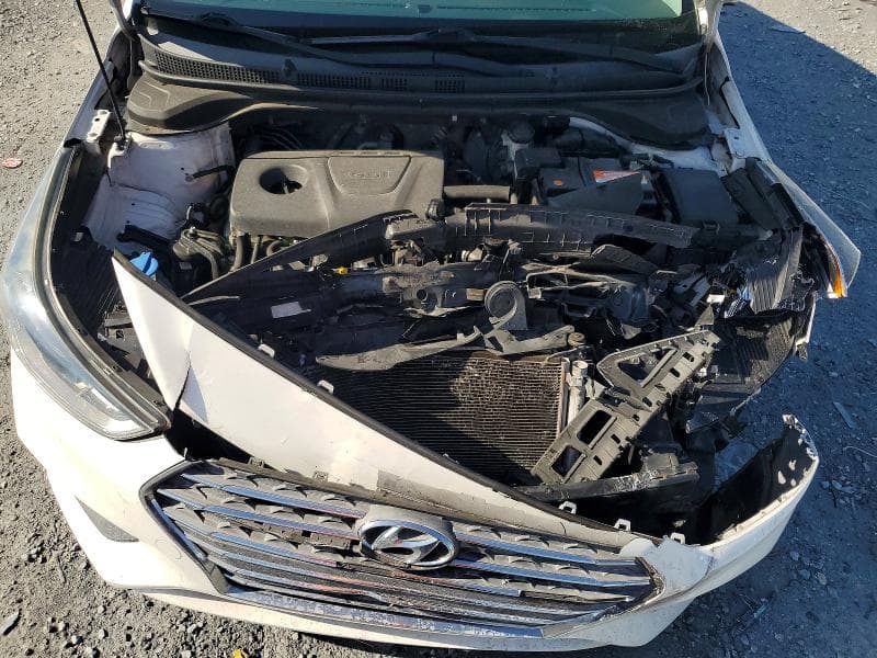 2019 HYUNDAI ACCENT SE 11