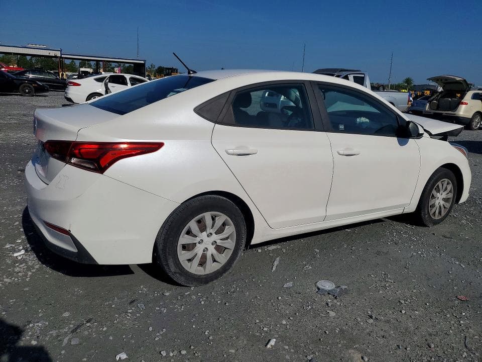 2019 HYUNDAI ACCENT SE 3