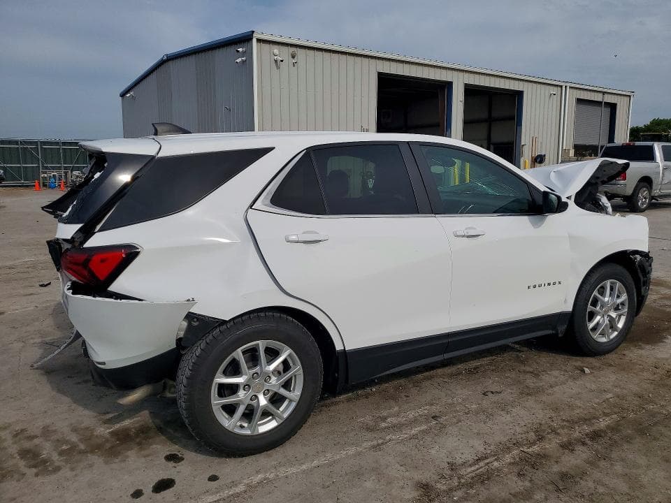 2024 CHEVROLET EQUINOX LT 3