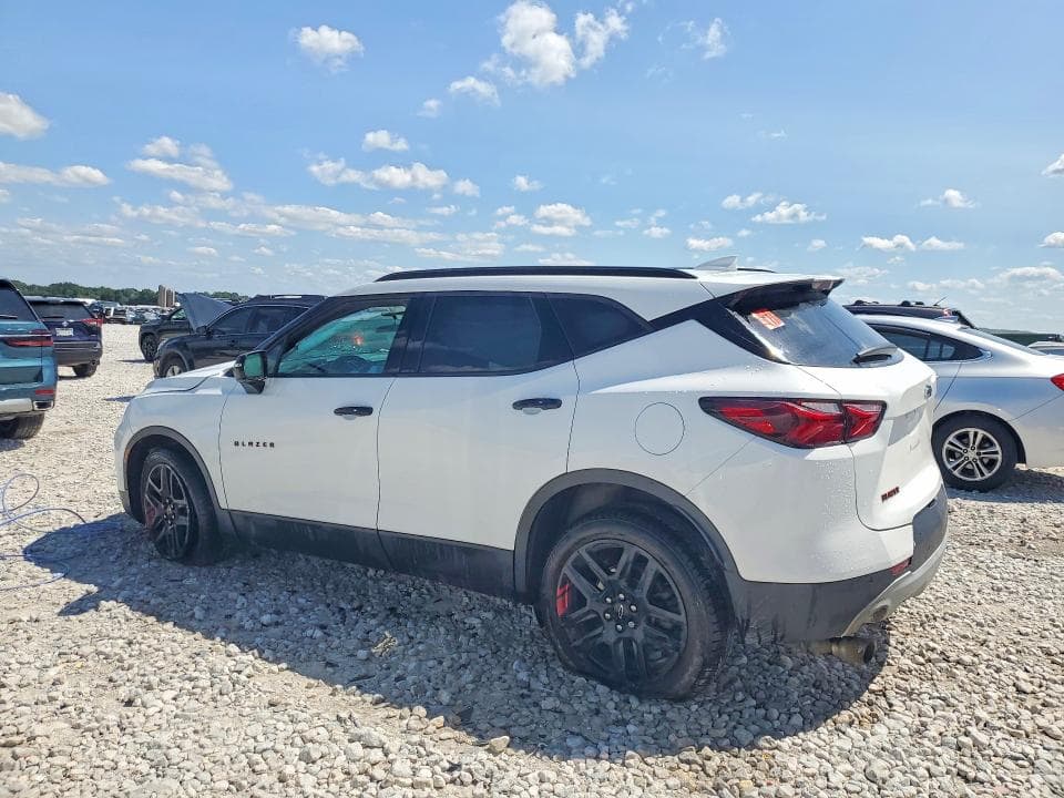 2020 CHEVROLET BLAZER 2LT 2