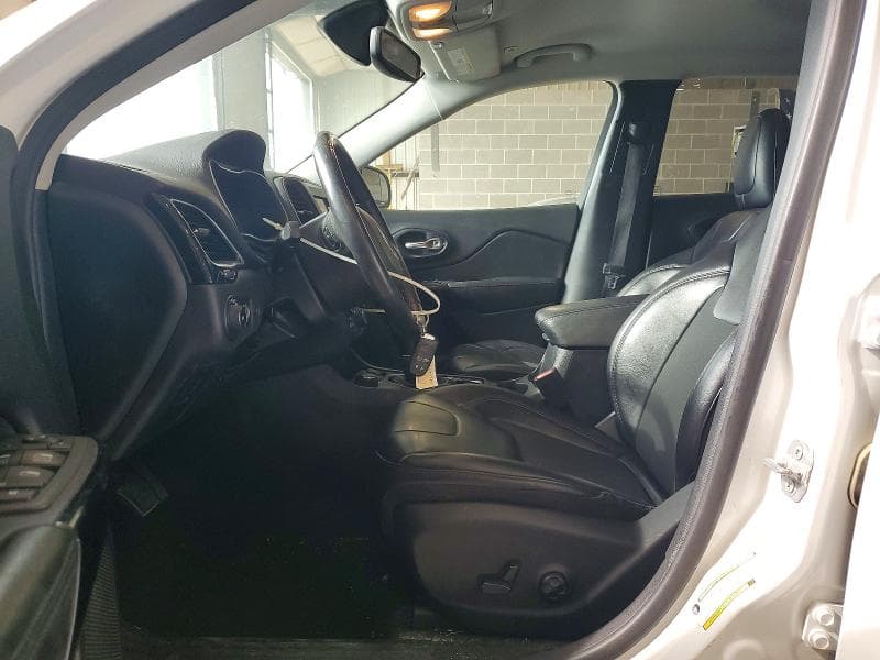 2019 JEEP CHEROKEE LATITUDE PLUS 7
