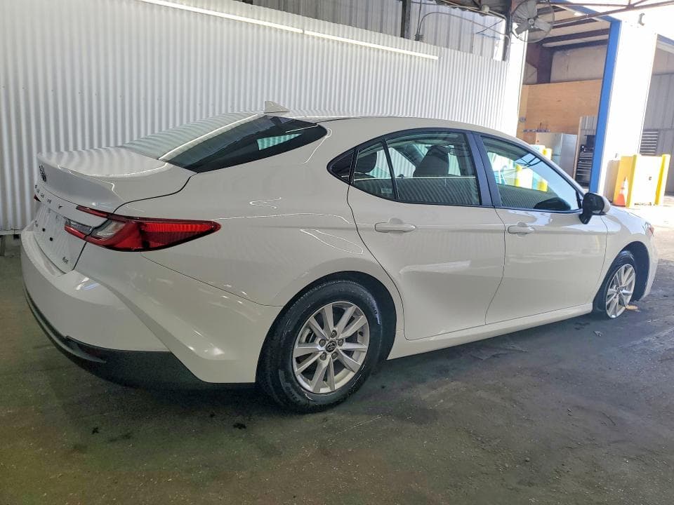 2026 TOYOTA CAMRY LE 3