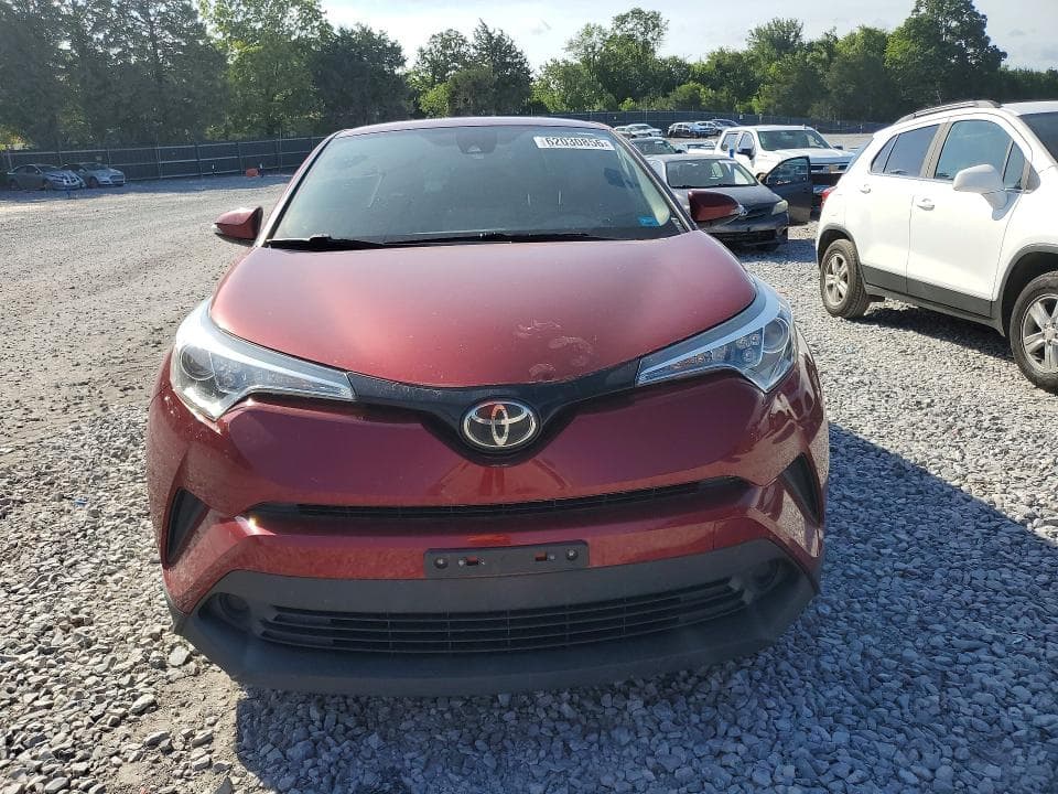 2019 TOYOTA C-HR XLE 5