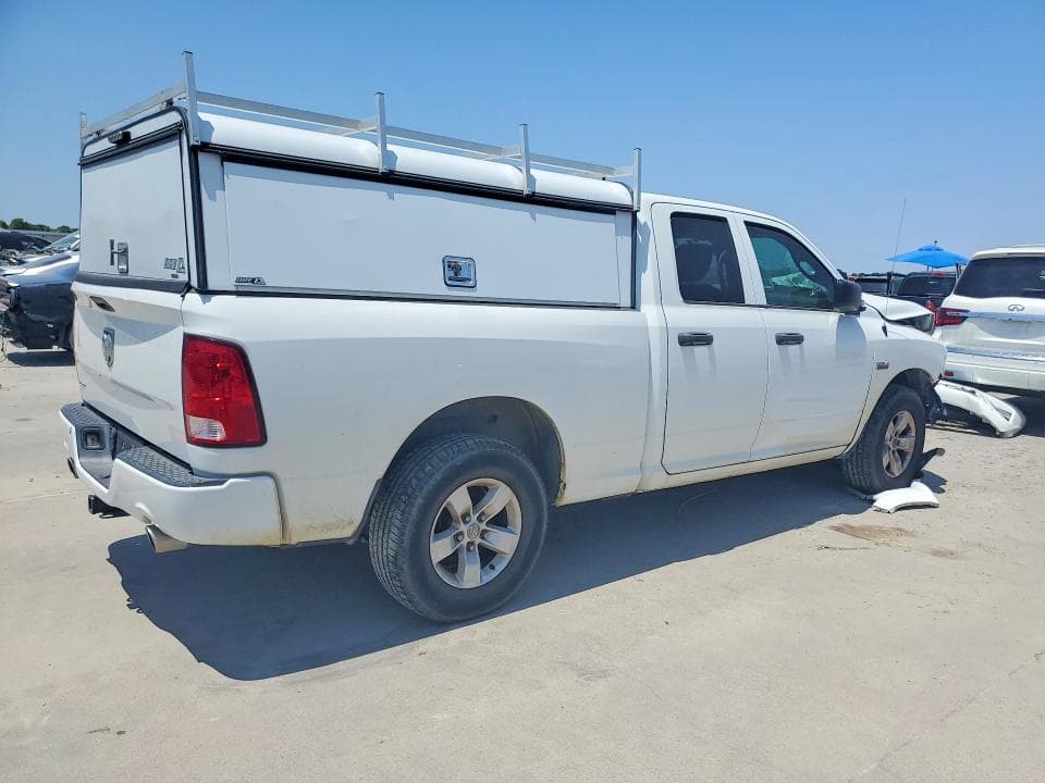 2017 RAM 1500 ST 3
