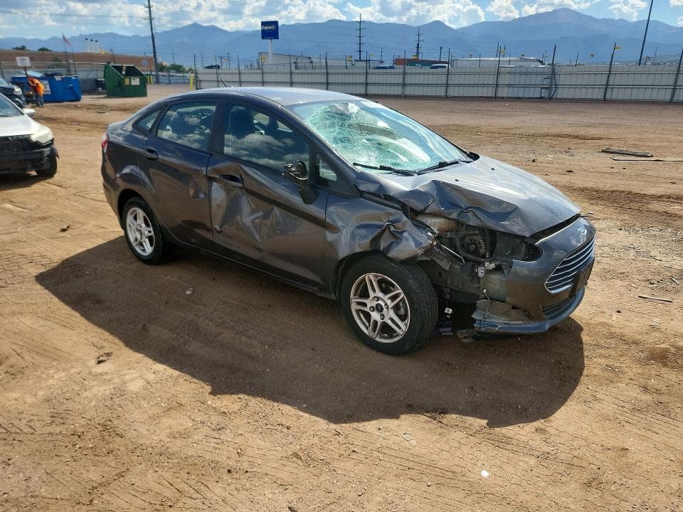 2018 FORD FIESTA SE 4