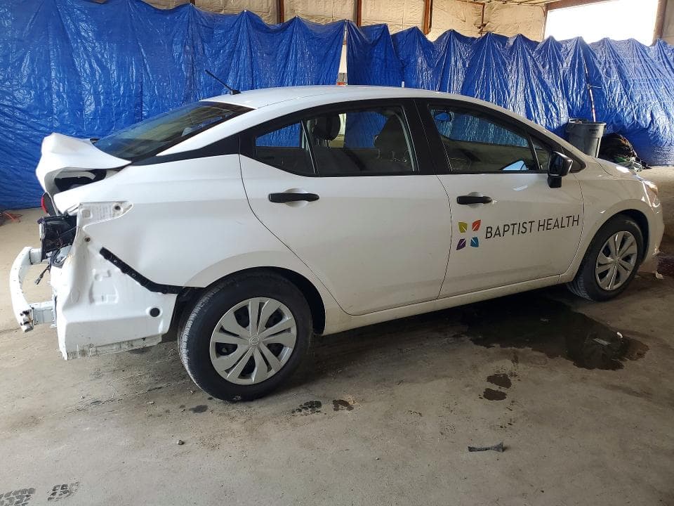 2021 NISSAN VERSA S 3