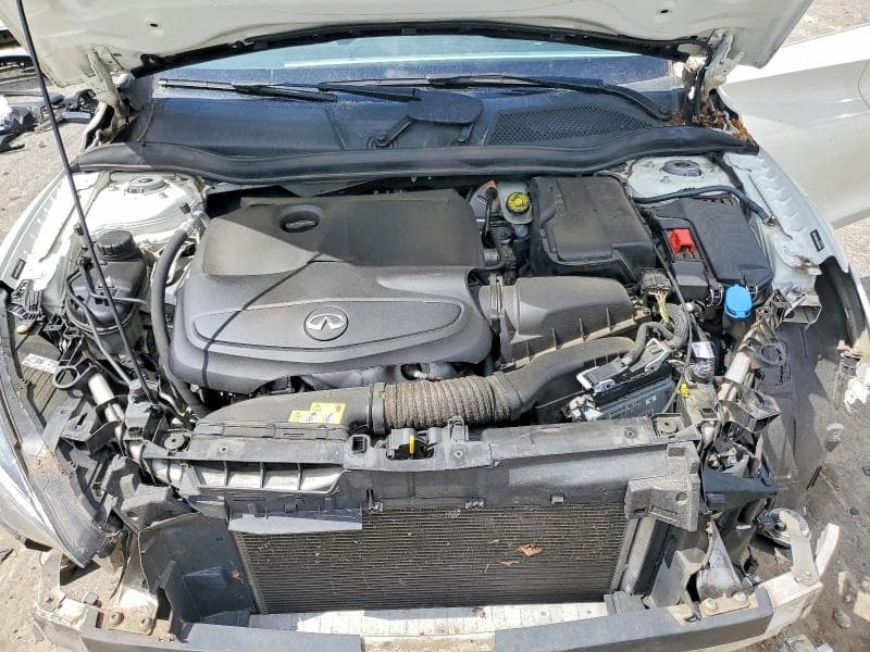2018 INFINITI QX30 PREMIUM 11