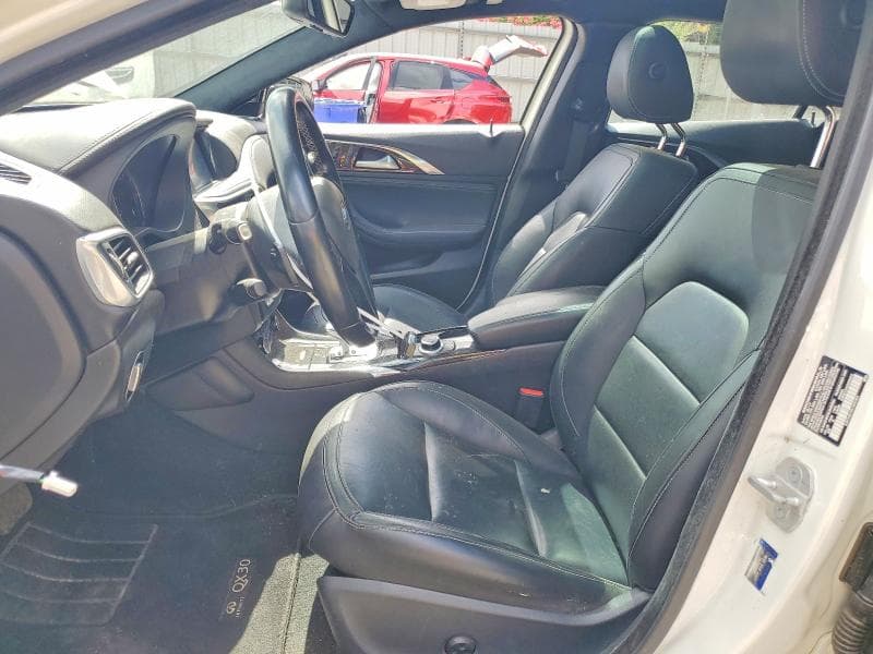 2018 INFINITI QX30 PREMIUM 7