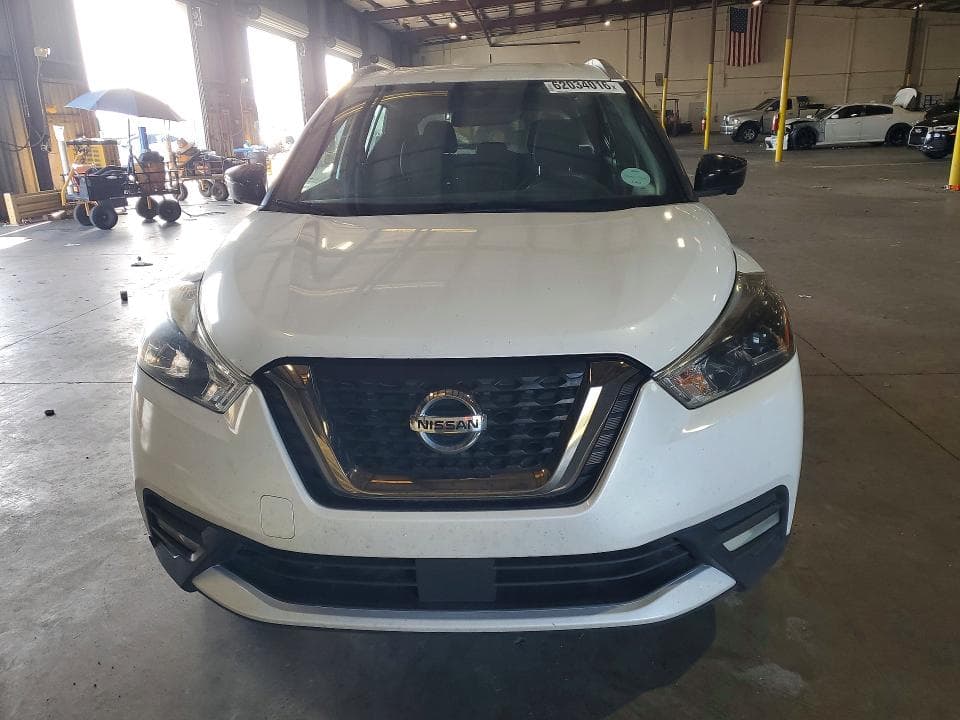 2020 NISSAN KICKS SR 5
