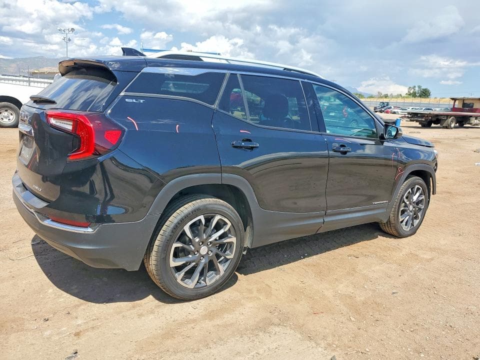 2022 GMC TERRAIN SLT 3