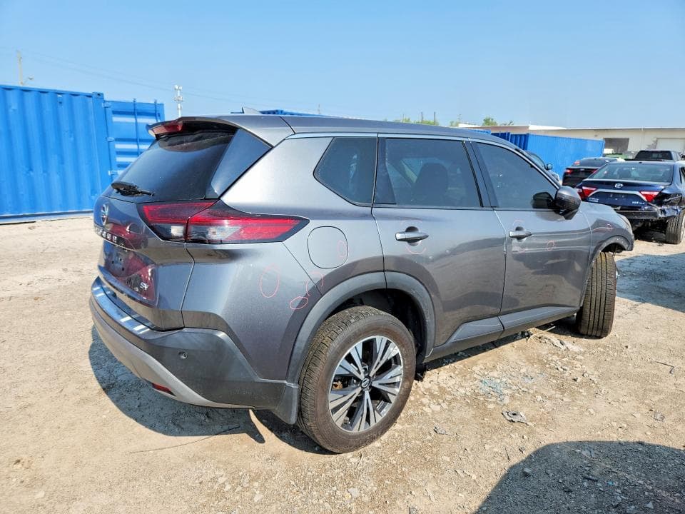 2021 NISSAN ROGUE SV 3