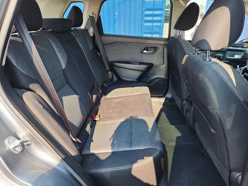 2021 NISSAN ROGUE SV 10