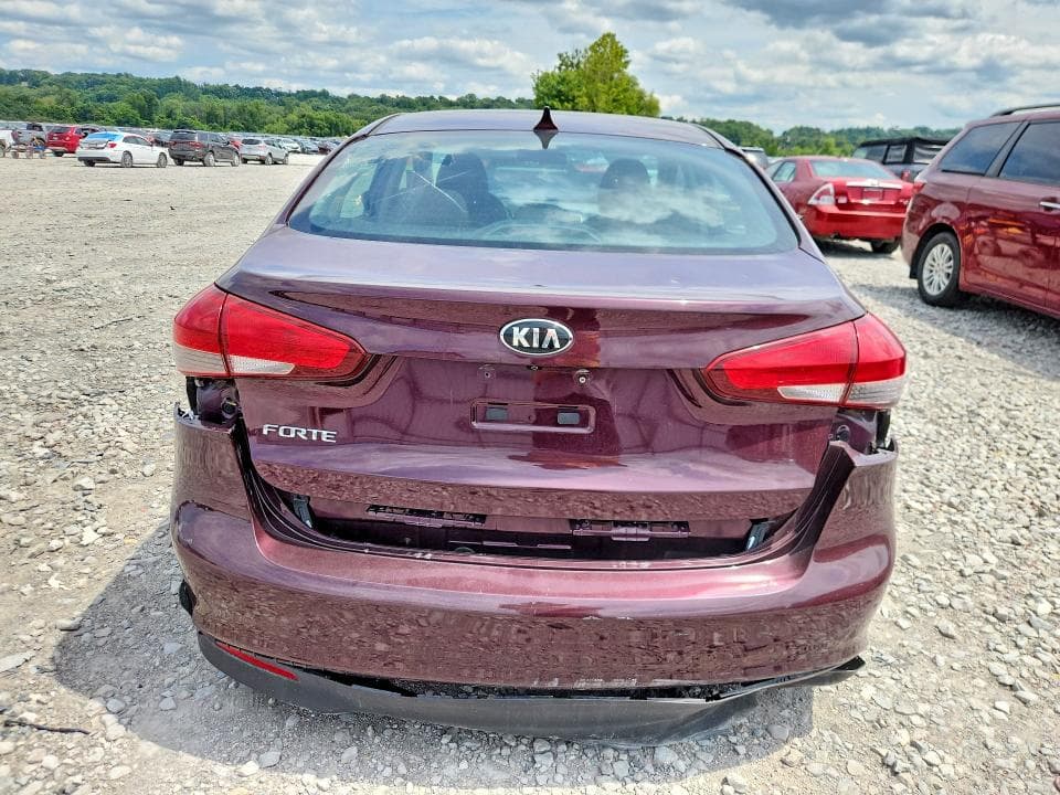 2018 KIA FORTE LX 6