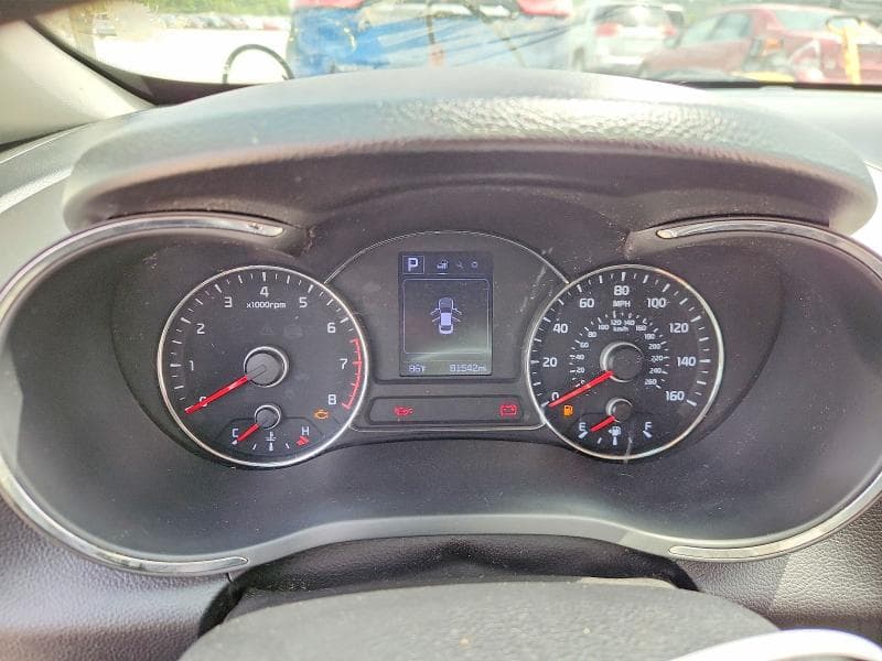 2018 KIA FORTE LX 9