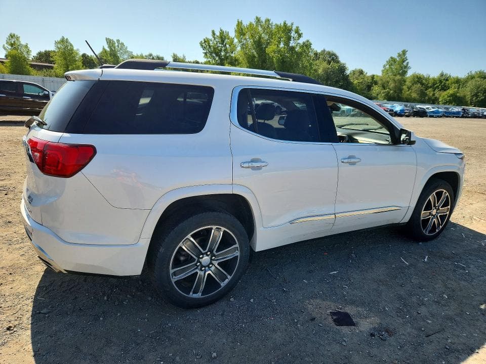 2018 GMC ACADIA DENALI 3
